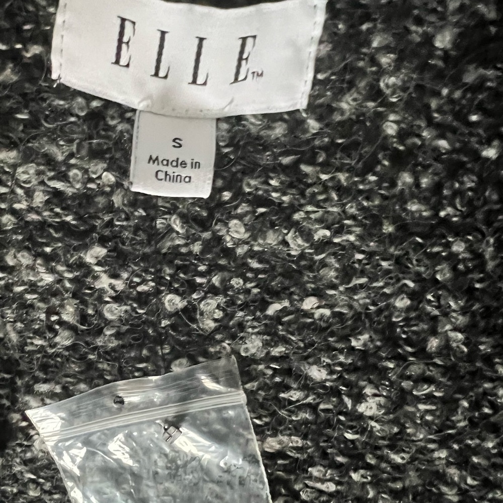 Elle Cardigan. Sz. Small - Picture 4 of 6